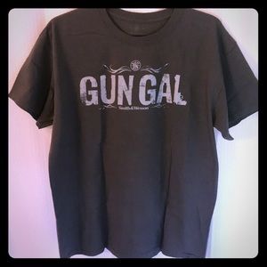 Gun Gal tee 😁